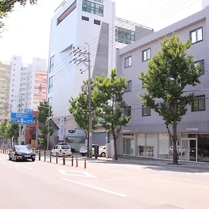 Wood House *** Busan