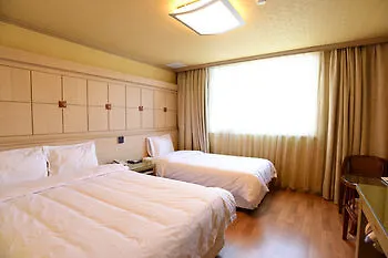 Utopia Hotel Busan 4*,